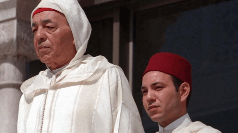 في الذكرى 28 لرحيله.. المغاربة يستعيدون محطات مشرقة من مسيرة الملك الحسن الثاني