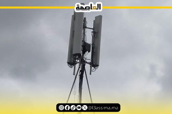 تازة.. بسبب تركيب لاقط هوائي في حي سكني الساكنة تطالب برفع الضرر